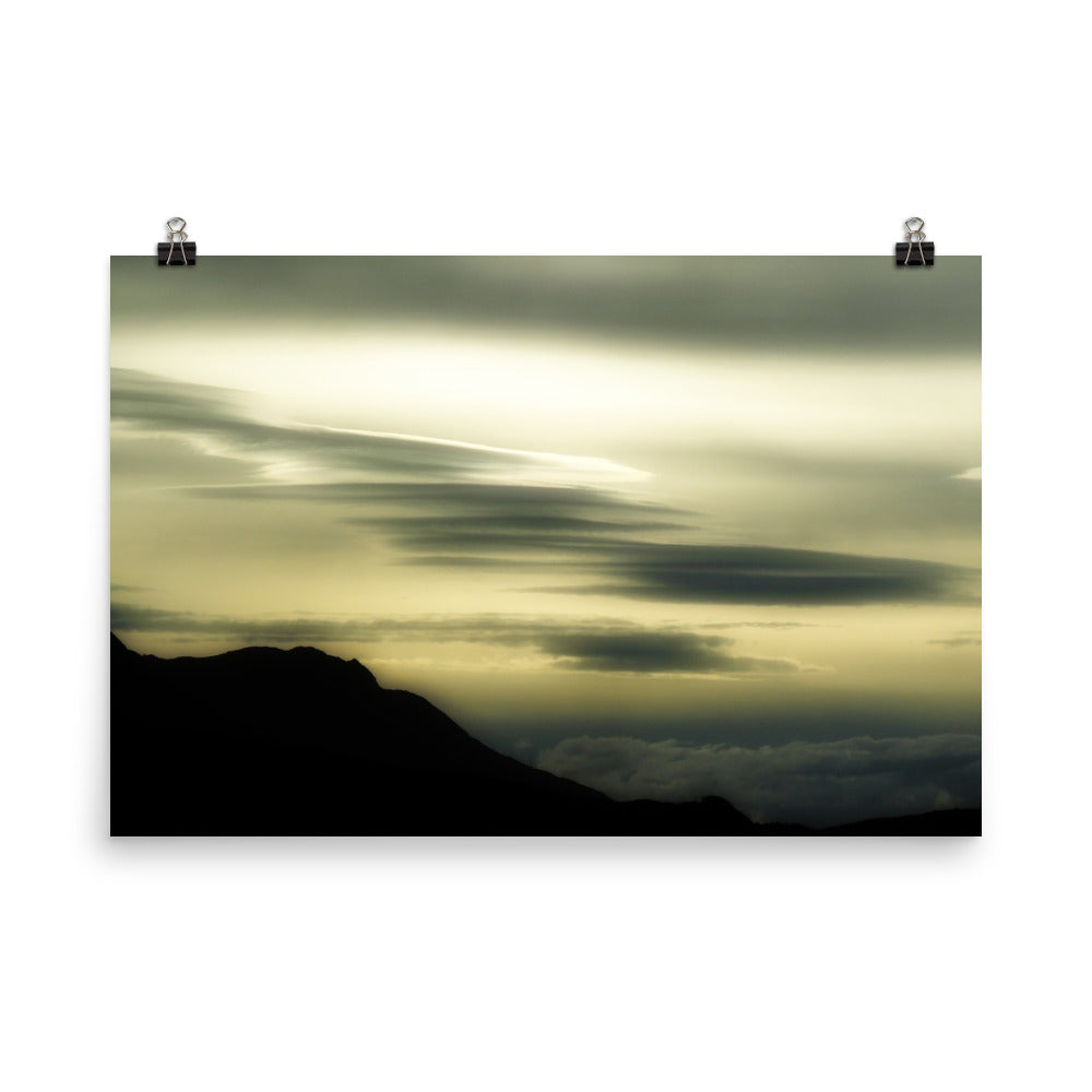 lenticular | Labradorian clouds need their own name. Canada